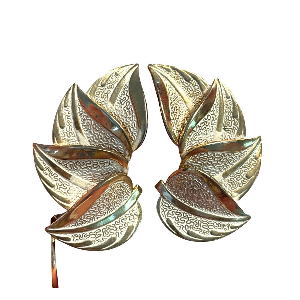 Vintage clip on earrings 1950's gold & silvery white leaf shaped climber look
